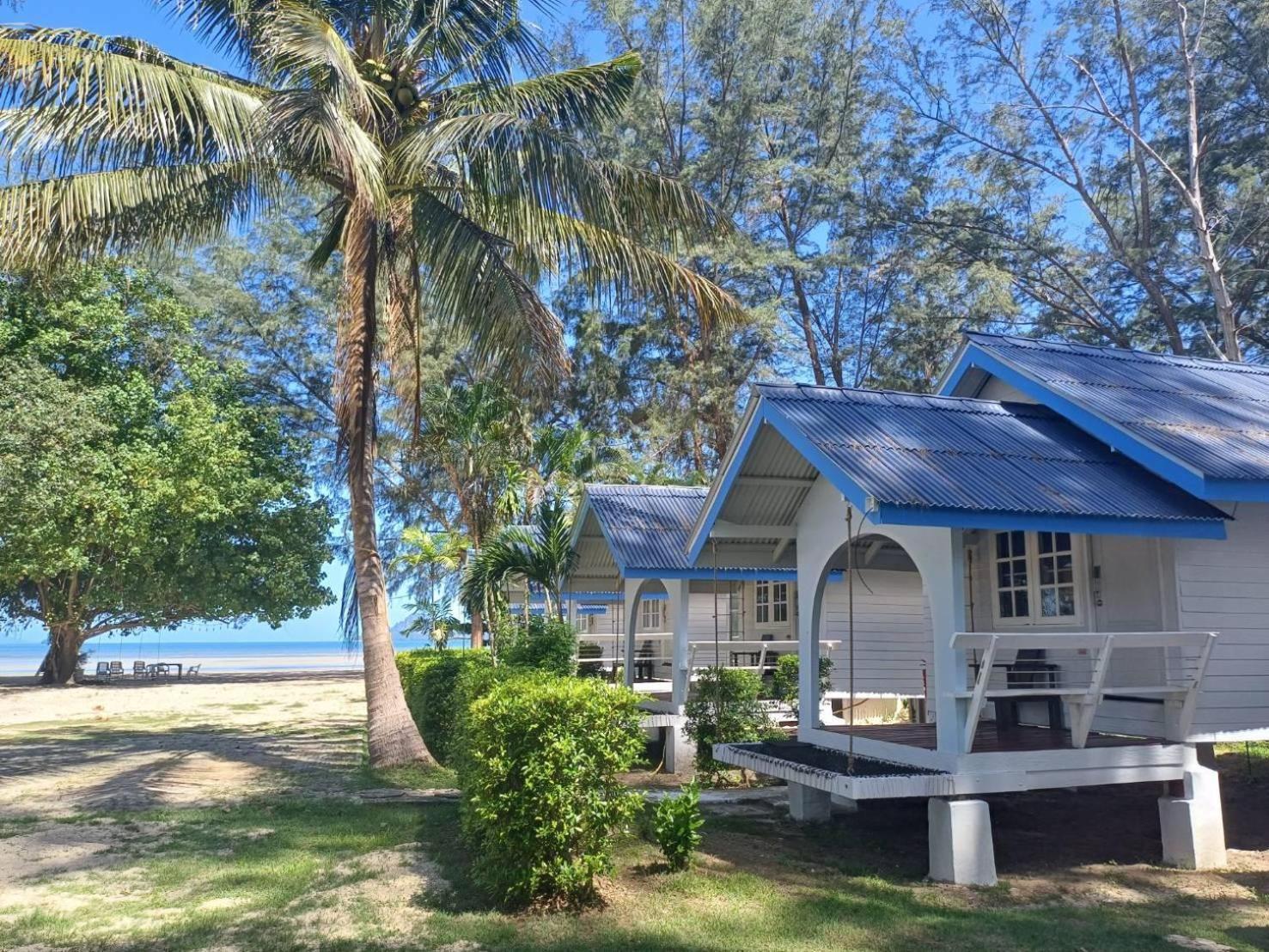 Pan Beachfront Resort Krabi 클롱 무앙 비치 외부 사진